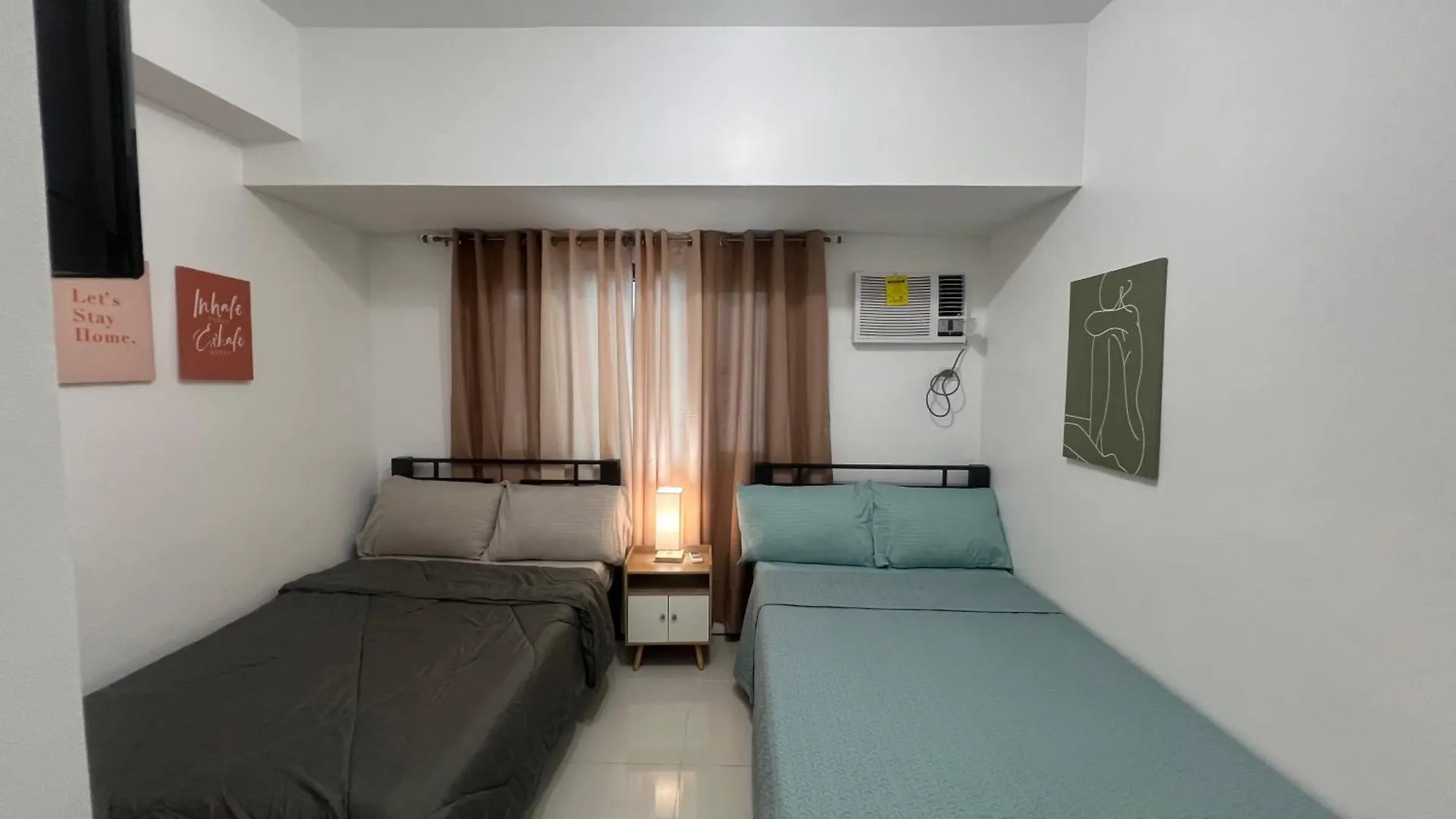 Apartment Condo In Front Of Us Embassy Studio Unit With 2 Double Beds Manila